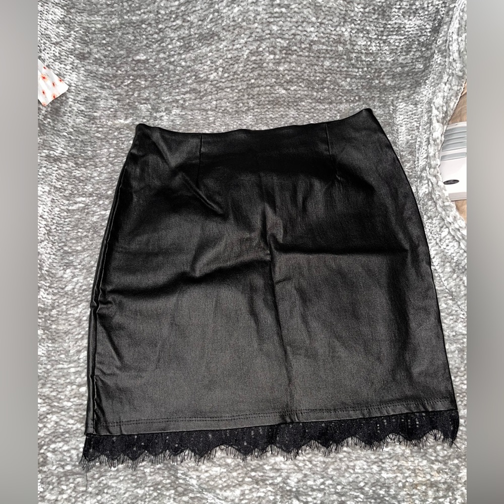 Size M/L mint condition never worn